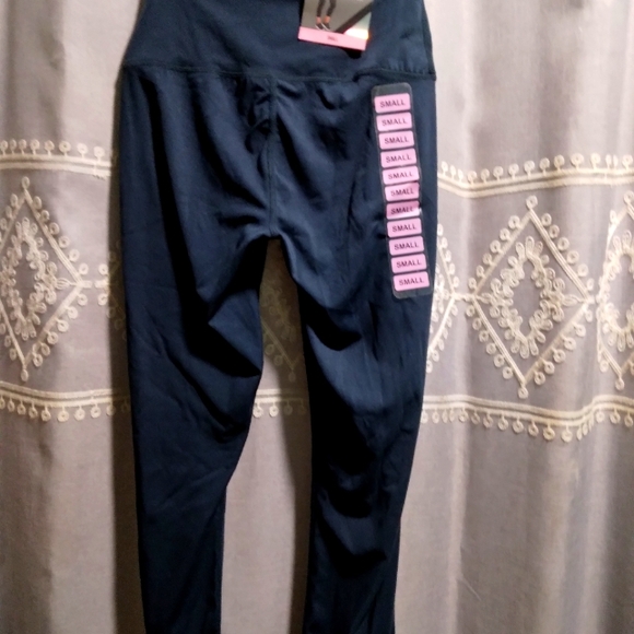 Women's Members Mark Capri Legging small NWT - Picture 1 of 3